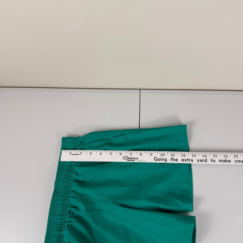 Under Armour UA Boys XS Green Woven Graphic‎ Shorts Athletic Training Loose Fit - Picture 8 of 9
